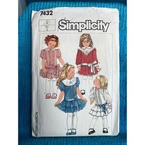 Simplicity 7432 Sewing pattern girls dress drop waist tiered hem size 5